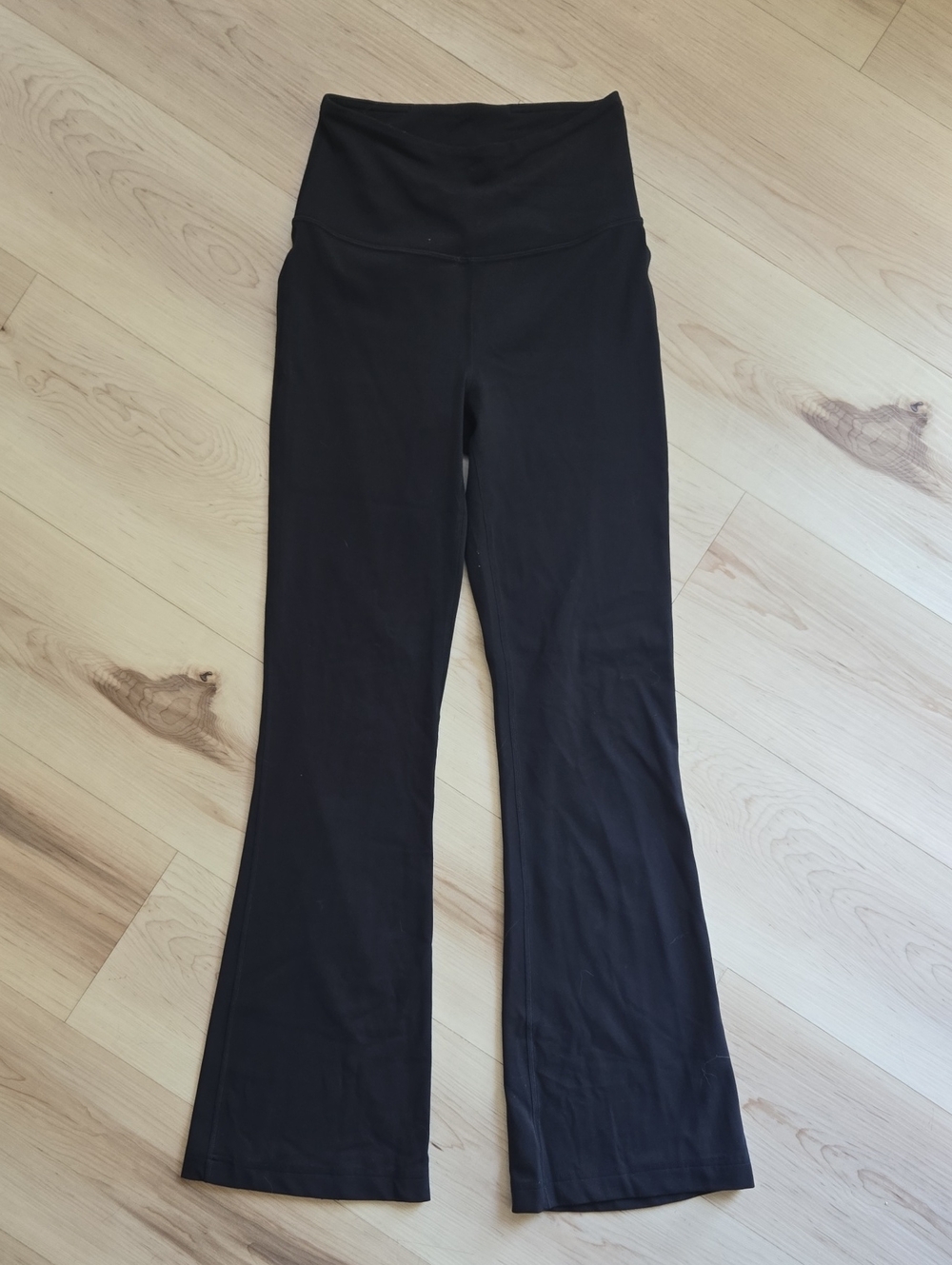 Lululemon Groove Nulu High-Rise Flared Pant, Black, Size 4
